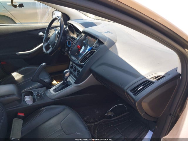 1FADP3K28EL261787 Ford 2014