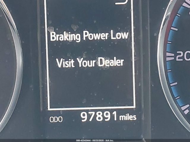 JTMRJREVXJD205137 Toyota Rav4 Hybrid Le