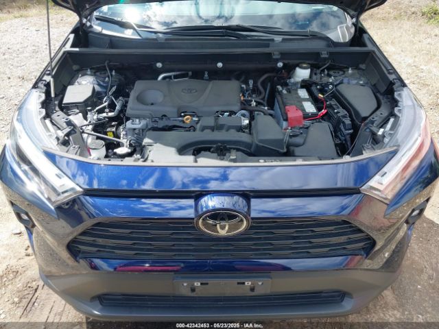 2T3A1RFV4RW411404 Toyota Rav4 Xle Premium