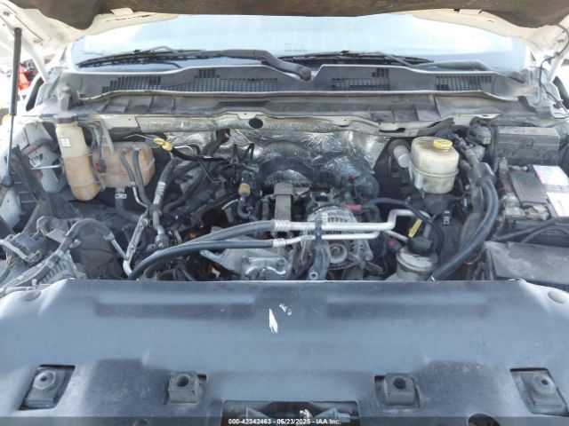 3C6MR5AJ3HG643744 RAM 2500 Tradesman  4x4 8' Box