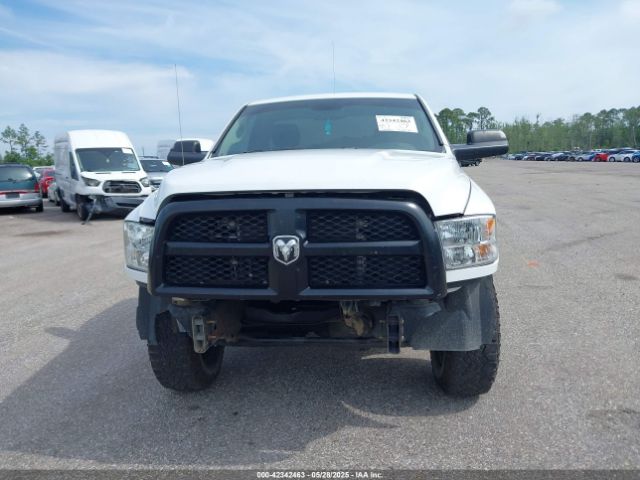 3C6MR5AJ3HG643744 RAM 2500 Tradesman  4x4 8' Box