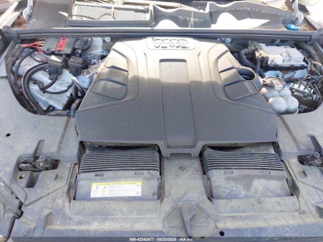 WA1VAAF75HD045947 Audi Q7 3.0t Premium
