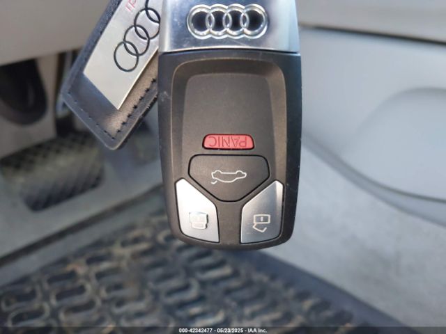 WA1VAAF75HD045947 Audi Q7 3.0t Premium