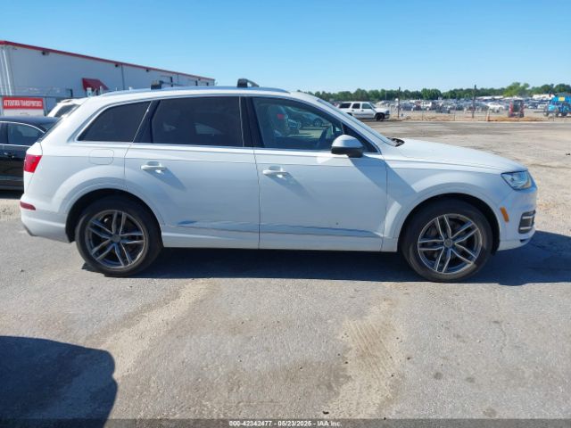 WA1VAAF75HD045947 Audi Q7 3.0t Premium