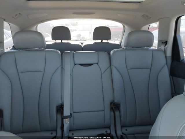 WA1VAAF75HD045947 Audi Q7 3.0t Premium