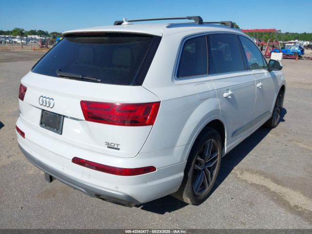 WA1VAAF75HD045947 Audi Q7 3.0t Premium