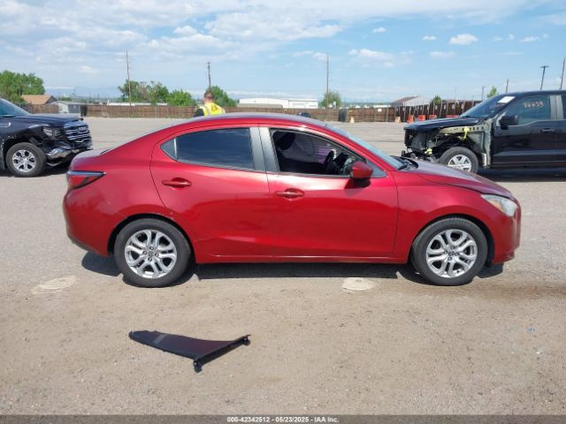3MYDLBZV0GY118621 Scion IA