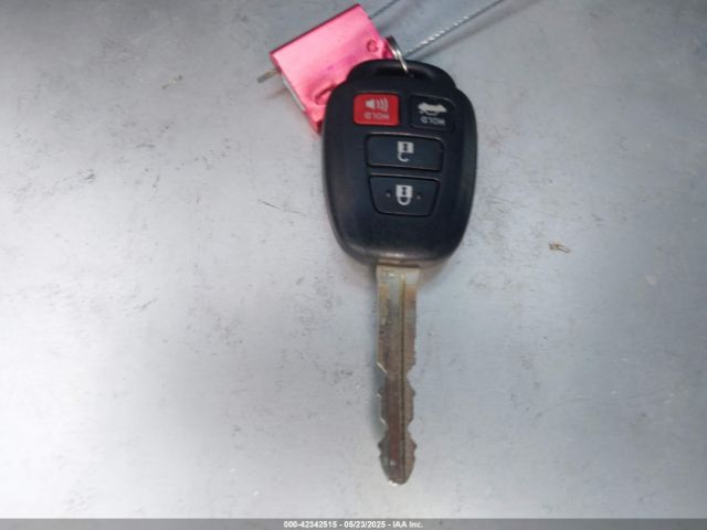 2T1BURHE1JC049409 Toyota COROLLA LE