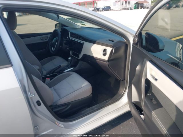 2T1BURHE1JC049409 Toyota COROLLA LE
