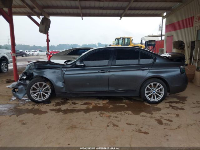 WBA8A9C54GK617747 BMW 320i