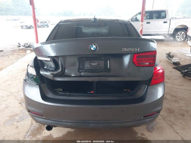 WBA8A9C54GK617747 BMW 320i