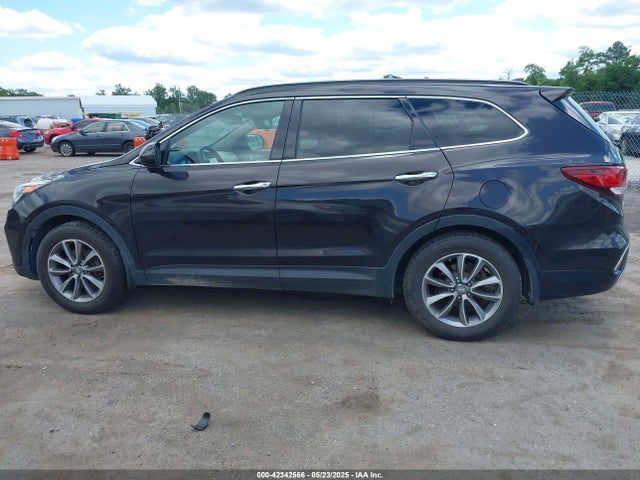 KM8SMDHF9JU268192 Hyundai Santa Fe Se