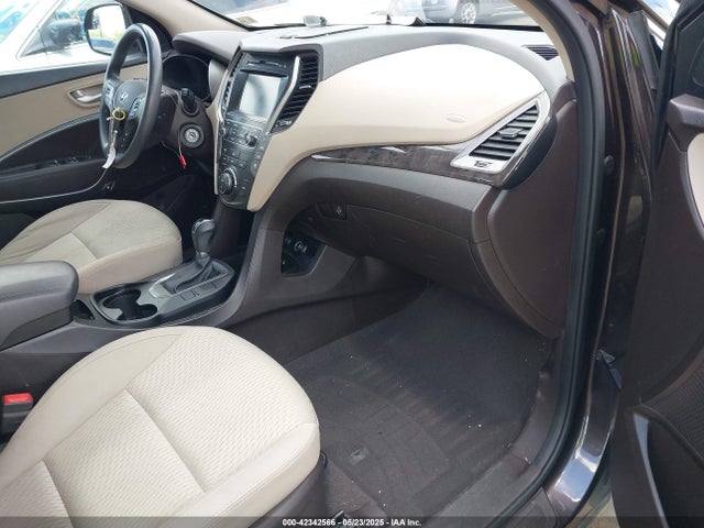 KM8SMDHF9JU268192 Hyundai Santa Fe Se