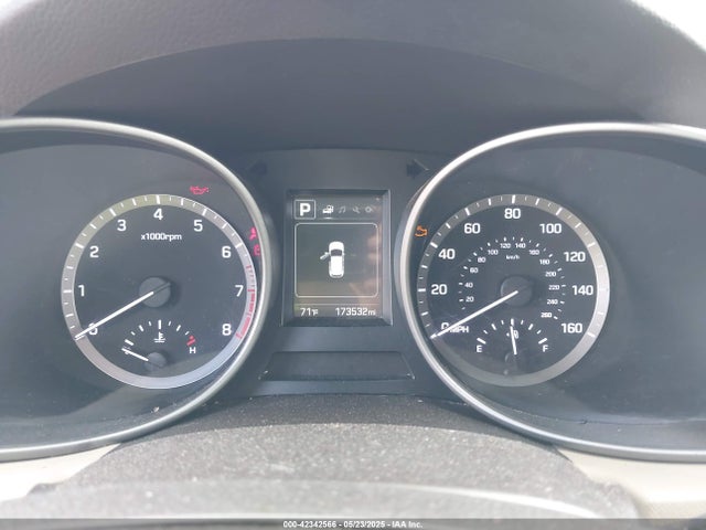 KM8SMDHF9JU268192 Hyundai Santa Fe Se