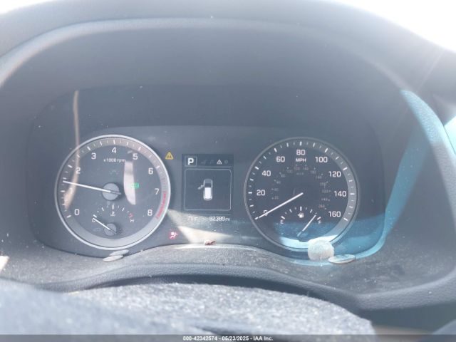 KM8J33ALXJU734205 Hyundai Tucson Sport