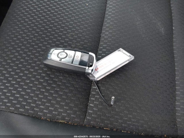 1FMCU9MNXSUA63061 Ford Escape St-line