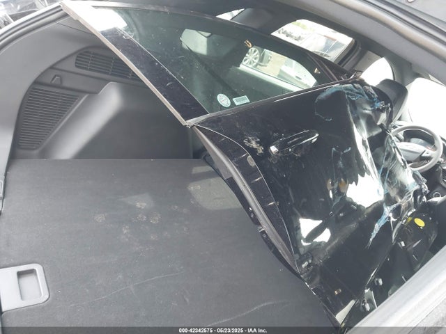 1FMCU9MNXSUA63061 Ford Escape St-line