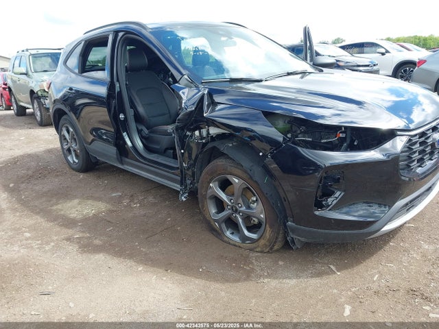 1FMCU9MNXSUA63061 Ford Escape St-line
