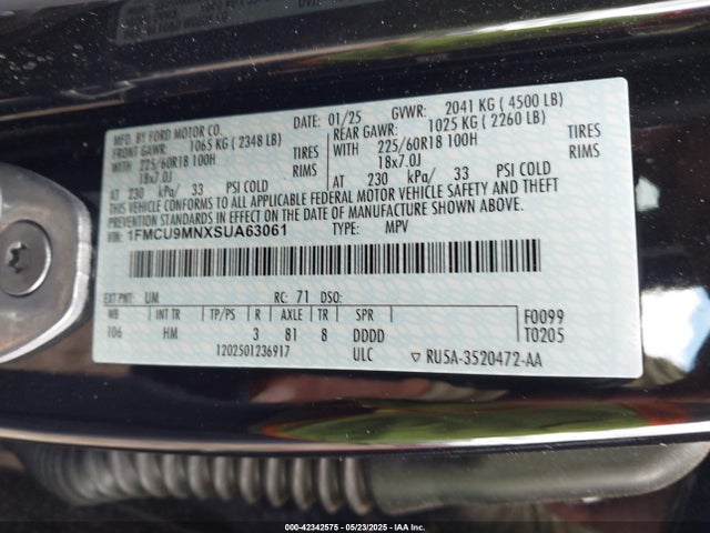 1FMCU9MNXSUA63061 Ford Escape St-line