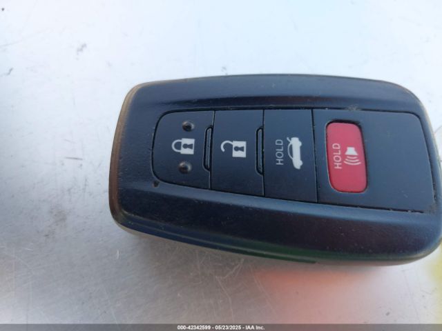 4T1BZ1HK8JU012879 Toyota Camry Xle V6/xse V6