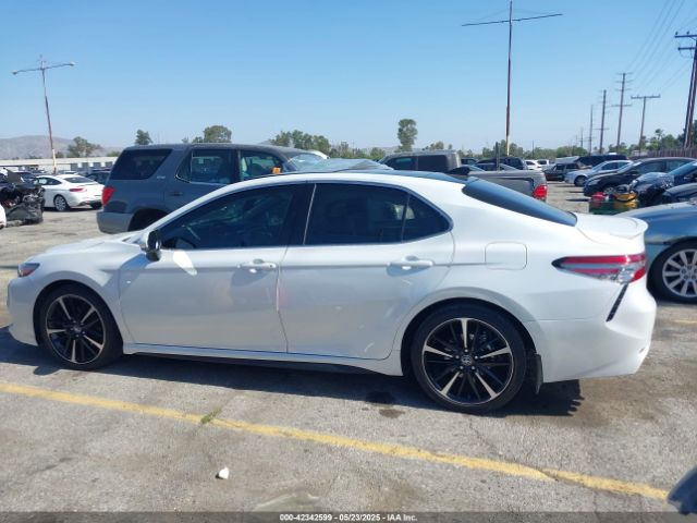 4T1BZ1HK8JU012879 Toyota Camry Xle V6/xse V6