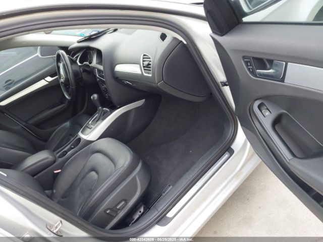 2012 AUDI A4 WAUBFAFL3CA024304 Photo 4