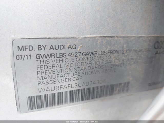 2012 AUDI A4 WAUBFAFL3CA024304 Photo 8