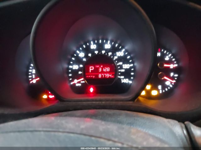 2019 KIA SOUL KNDJN2A21K7699666 Photo 6