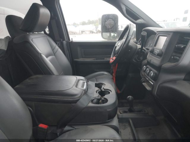 3C6UR5HLXNG241660 RAM 2500 Tradesman  4x4 8' Box