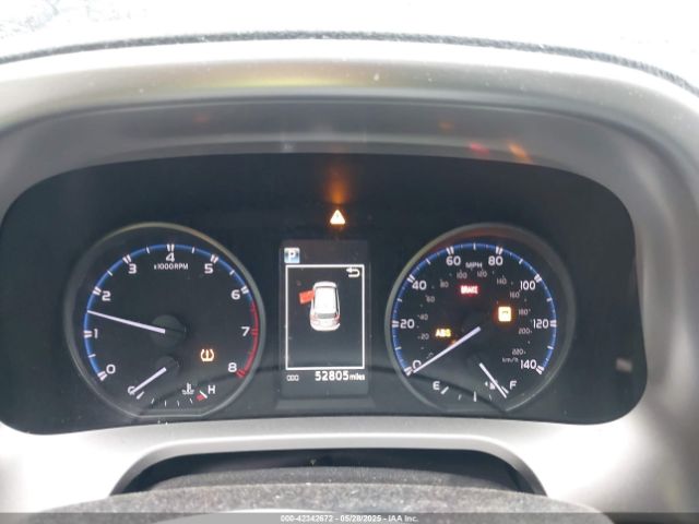 JTMBFREV2JJ206013 Toyota RAV4 LE