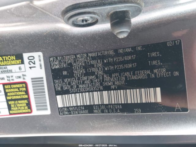 5TDYZ3DC0HS835216 Toyota Sienna Xle 8 Passenger
