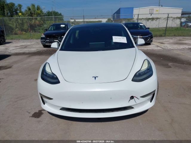 5YJ3E1EB5KF365132 Tesla Model 3 Long Range/performance