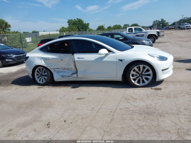 5YJ3E1EB5KF365132 Tesla Model 3 Long Range/performance