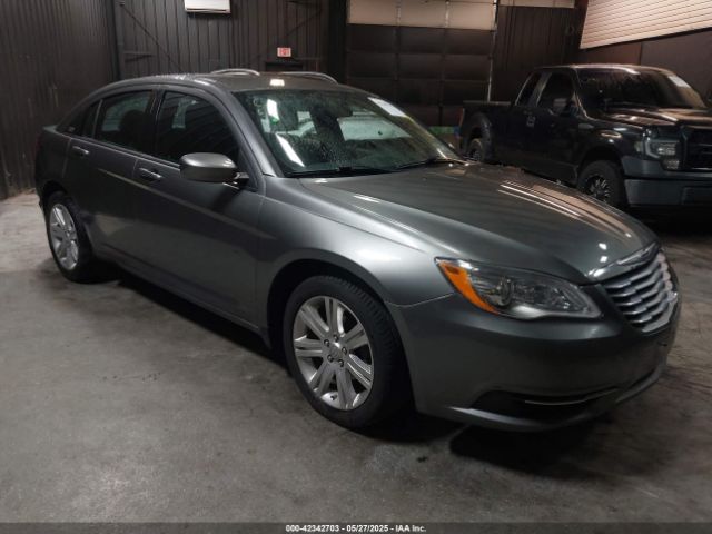 2013 CHRYSLER 200 1C3CCBBB2DN632705