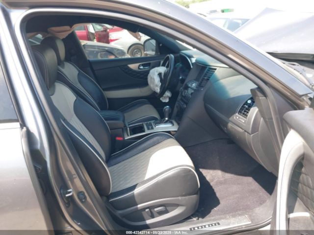 2017 INFINITI QX70 JN8CS1MU0HM140035 Photo 4