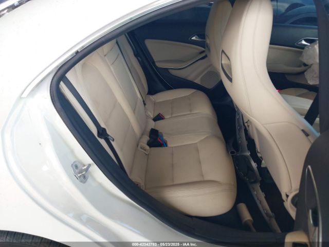 2016 MERCEDES-BENZ CLA 250 WDDSJ4EB4GN330900 Photo 7