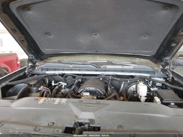 3GCUKSEC2JG640136 Chevrolet Silverado 1500 2lz