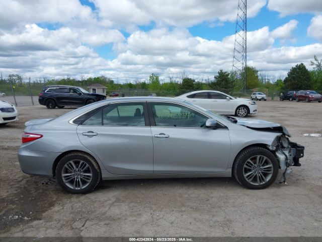 4T1BF1FK3FU956947 Toyota CAMRY SE
