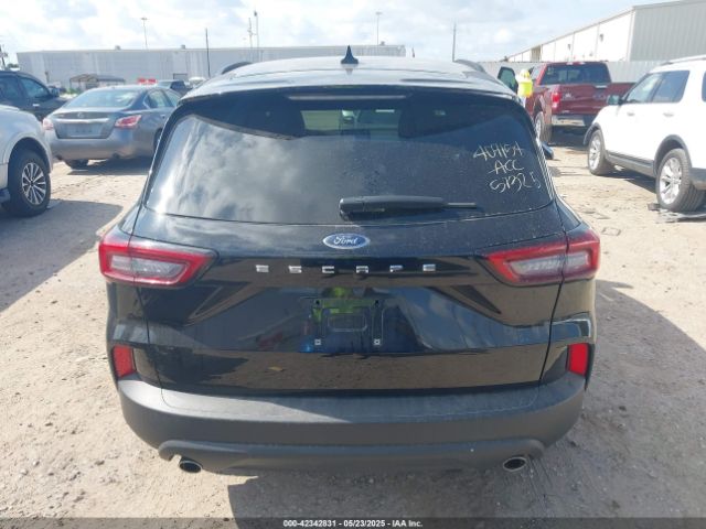 1FMCU0MN8SUA09401 Ford Escape St-line