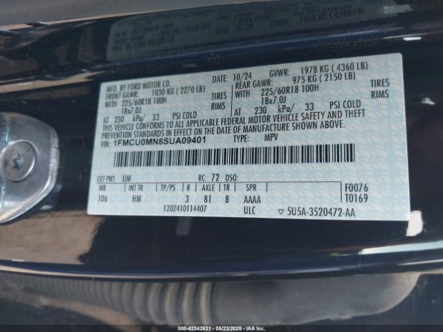 1FMCU0MN8SUA09401 Ford Escape St-line
