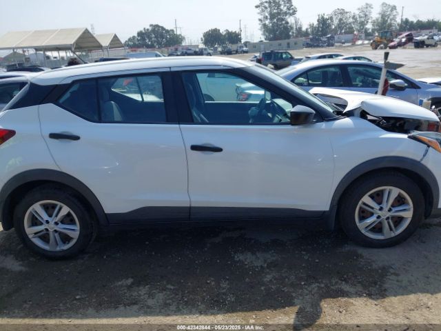 3N1CP5BV7LL512251 Nissan Kicks S Xtronic Cvt