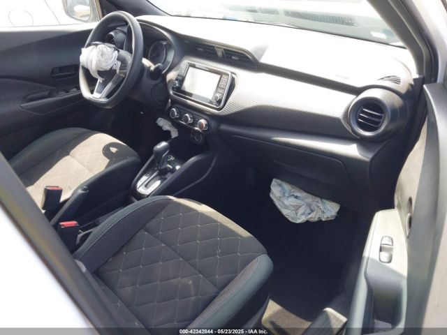 3N1CP5BV7LL512251 Nissan Kicks S Xtronic Cvt