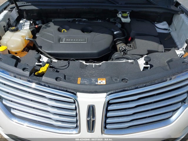 5LMCJ1A95FUJ26636 Lincoln 2015