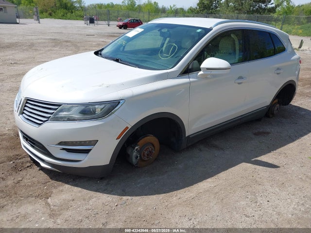 5LMCJ1A95FUJ26636 Lincoln 2015