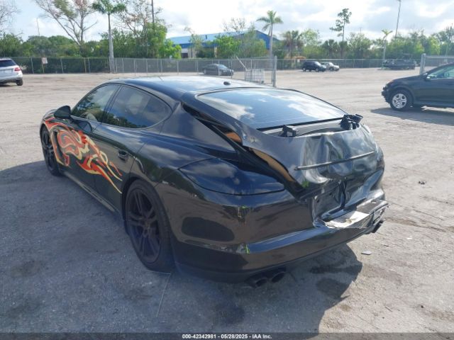 2011 PORSCHE PANAMERA WP0AB2A7XBL062934 Photo 2