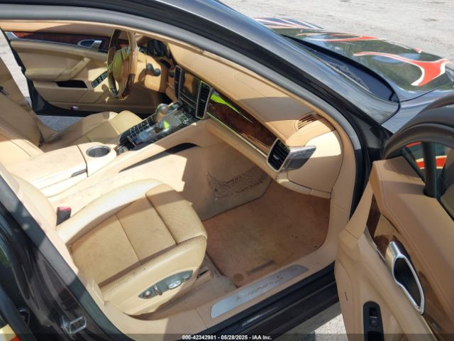 2011 PORSCHE PANAMERA WP0AB2A7XBL062934 Photo 4