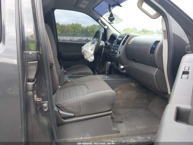 1N6AD0CW7EN751791 Nissan Frontier Sv