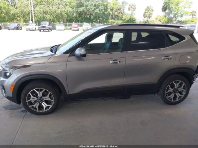 KNDERCAA8P7358467 KIA SELTOS EX