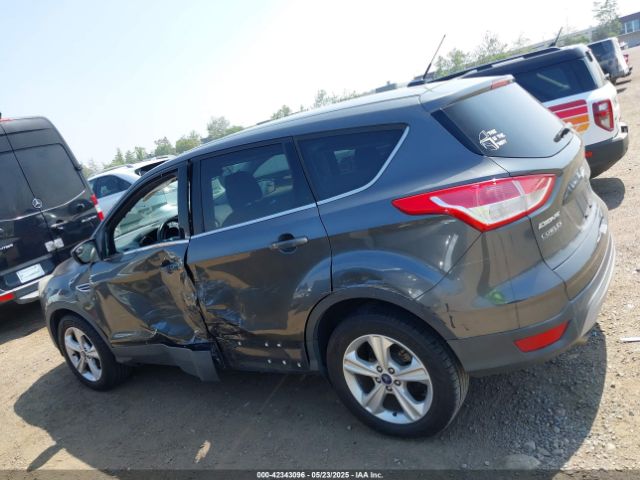 1FMCU0G79FUB46138 Ford ESCAPE SE