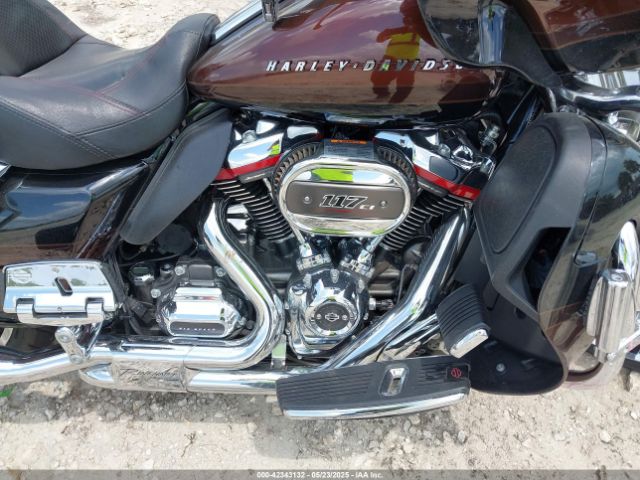 2019 HARLEY-DAVIDSON FLHTKSE 1HD1TEH15KB951483 Photo 7